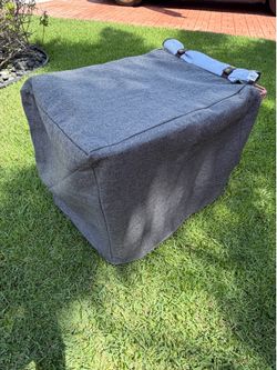 Pet carrier + cover - 24”x19”x17”