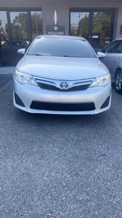 2013 Toyota Camry Hybrid