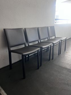 Living Room Chairs