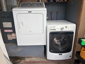 MAYTAG DRYER AND WASHER