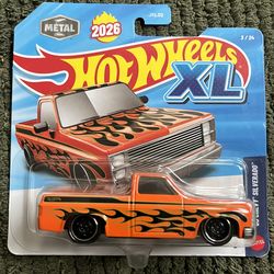 HOTWHEELS XL “SLIVERADO ERROR”