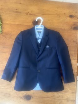 4 Piece Boys Formal Suit Set, size 8 Adjustable Waist
