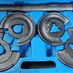 Coil Springs Compressor Tool For Mercedes-Benz  and others.