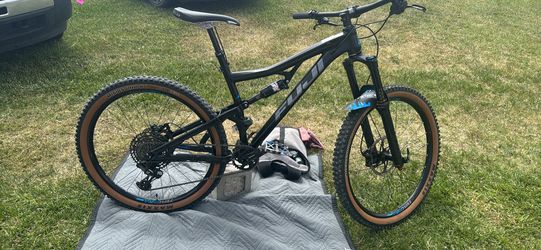 Fuji Auric - MTB 27.5