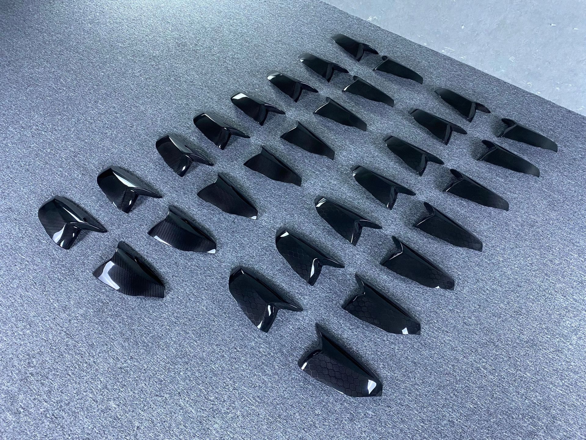 Q50 Full Carbonfiber Mirror Caps