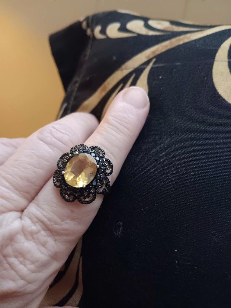 LARGE GENUINE CITRIN RING