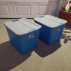 Storage Bin Containers With Lid Latches -  $9 Each