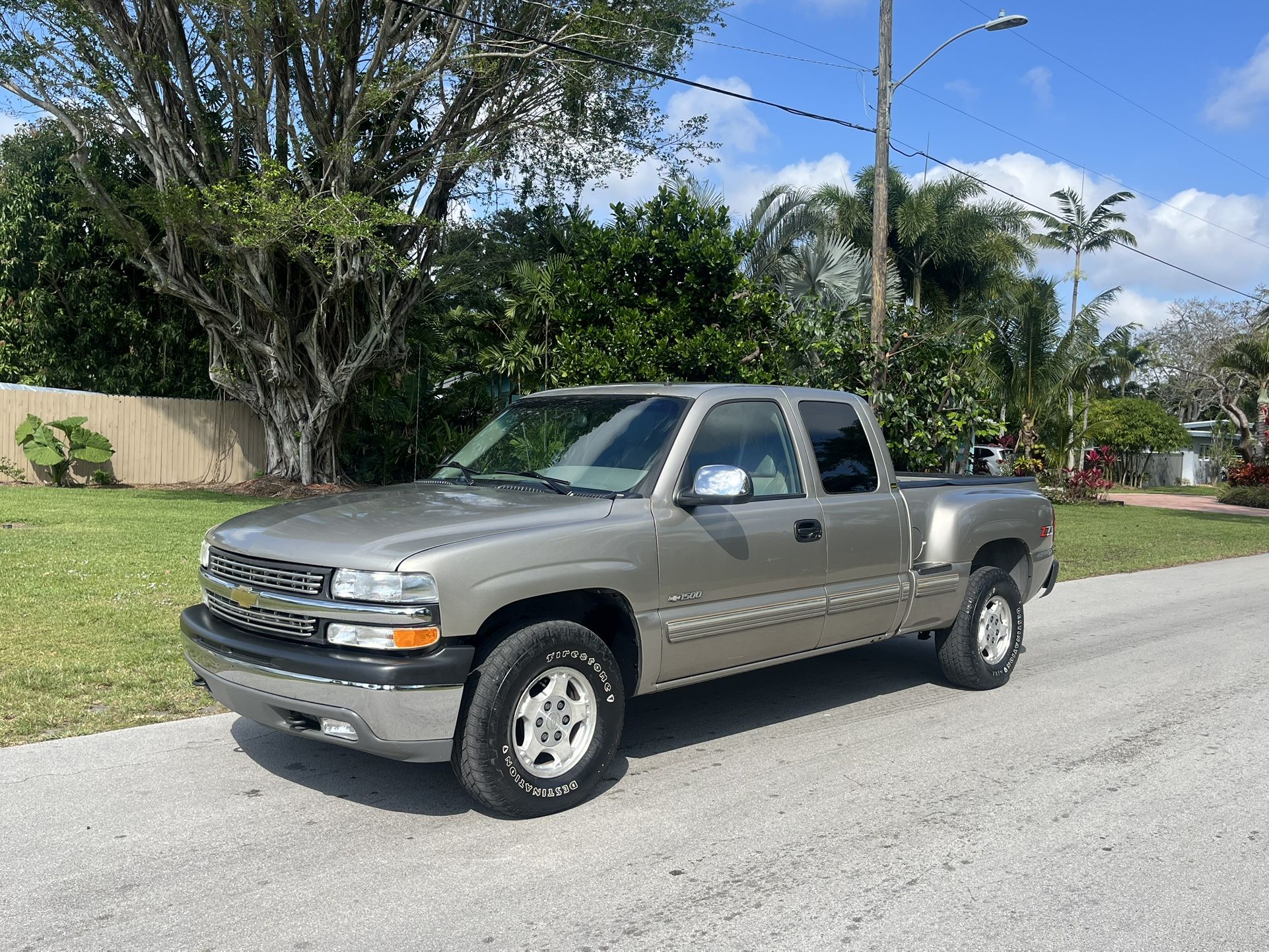 2002 Chevy Silverado STEP-SIDE Z71