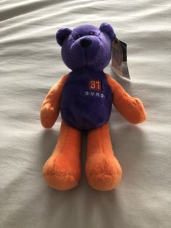 Shawn Marion bear