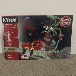Captivating K’NEX Web Weaver Roller Coaster, 492 Pieces, Irving TX, NEW