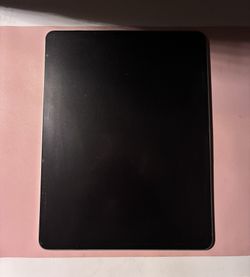 iPad Pro 12.9” 4th Gen 2020.