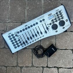Stage Right by Monoprice 192-Channel DMX-512 Universal Stage Lighting Controller for Up To 12 Intelligent Lights