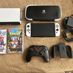 Nintendo Switch Bundle w/ Games And Controller