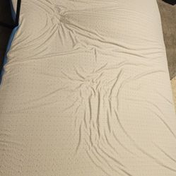 Viscosoft Cooling Mattress Topper