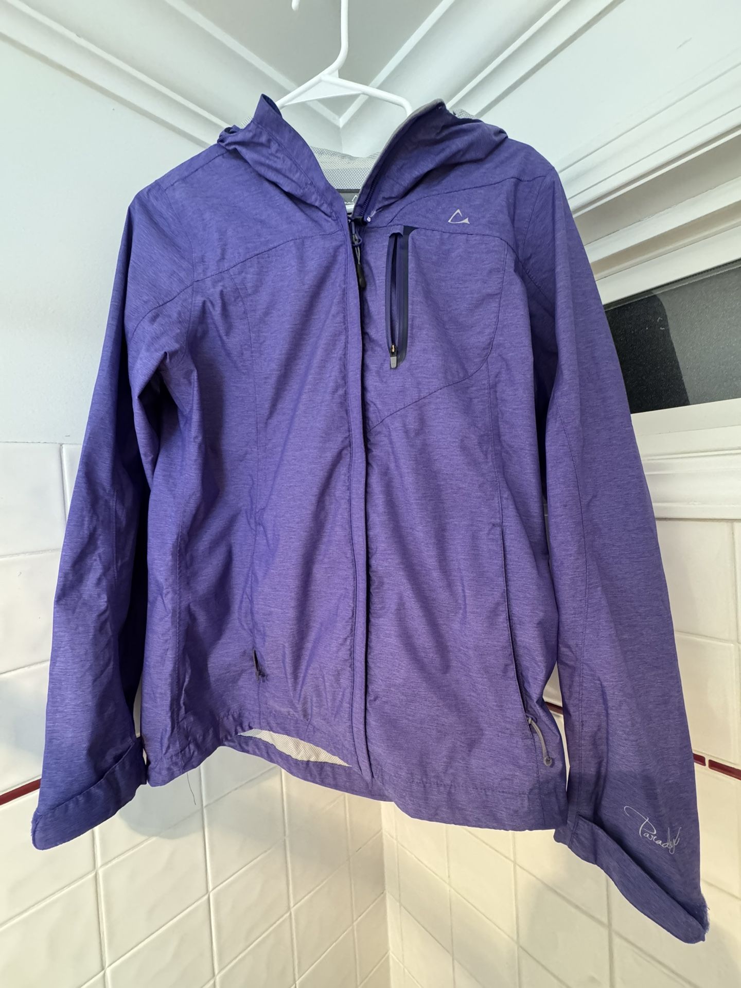 Small Paradox Lightweight Rain Jacket