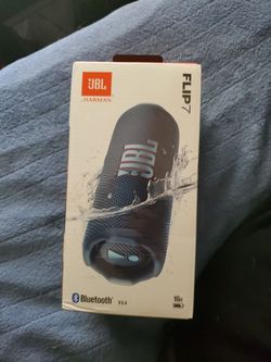 JBL Flip 7  In Box  used 1 time