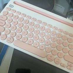 Bluetooth Keyboard For iPad 