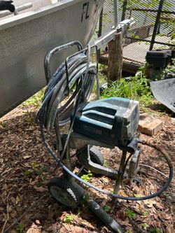 Airless paint sprayer