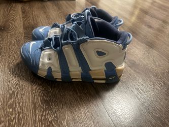 Size 9.5- Nike Air More Uptempo University Blue 2017