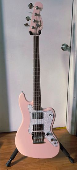 Limited Edition Squier by Fender Paranormal Rascal Bass HH (Shell Pink)