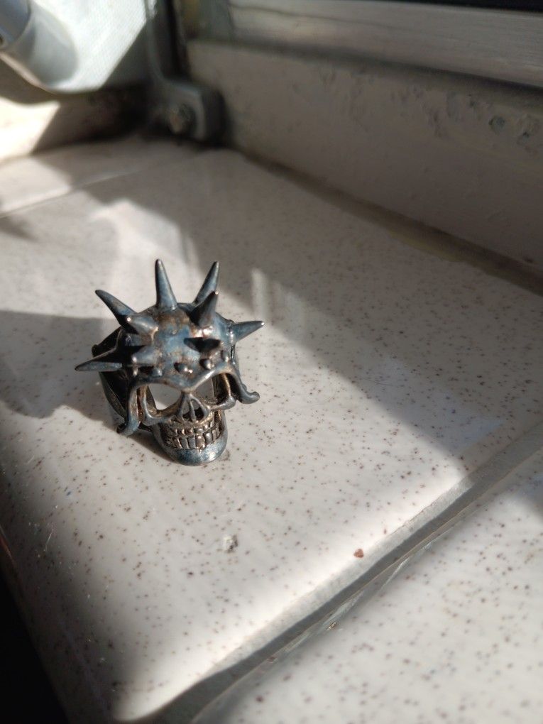 Vintage 90s Spiked Skull Ring