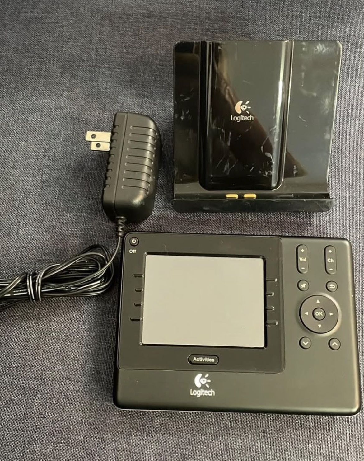 Logitech Harmony 1100 Universal Remote.