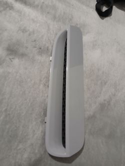 Pontiac g8 hood scoops