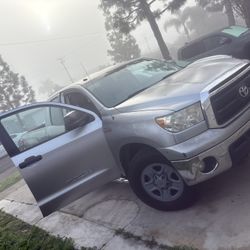 Toyota Tundra 