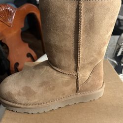 Ugg Boots Women’s Size 7 