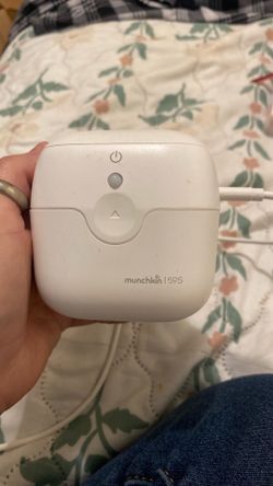 Munchkin 59s pacifier sterilizer