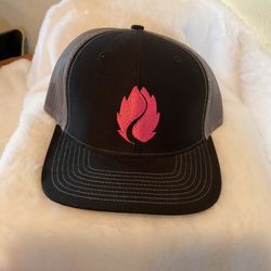 Snap Back Woman’s Pink/black Hop Valley Hat 