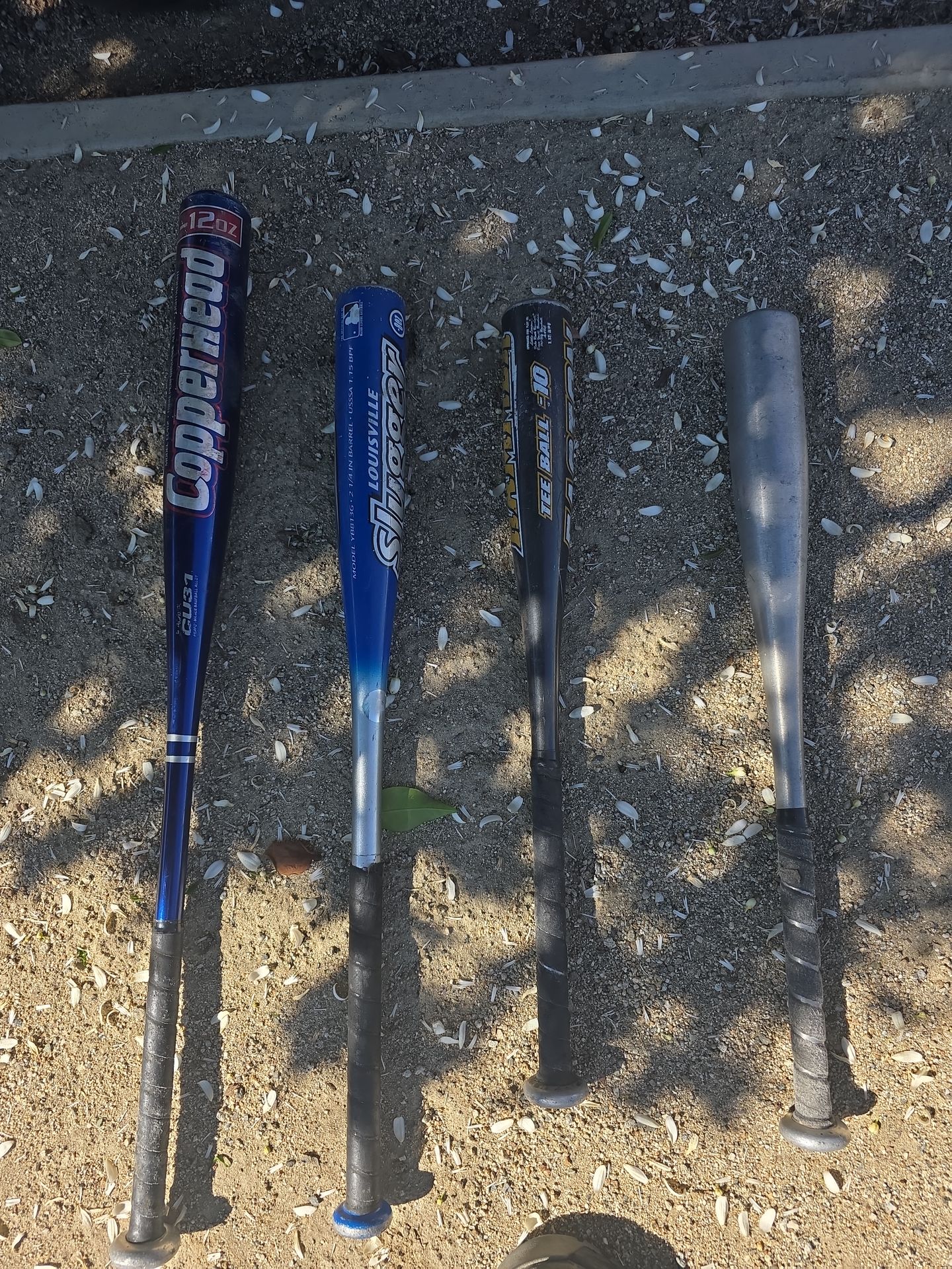 Kids base ball bats $5ea or $15 for all