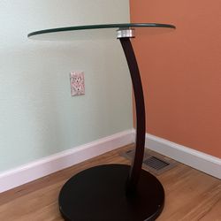 Accent Table / End Table With Tempered Glass 