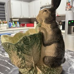 Majolica Rabbit In Cabbage Field Planter