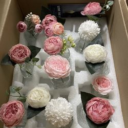 Various Sized  Wedding Floral Center Pieces