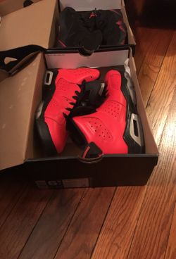 For sale infrared Jordan’s
