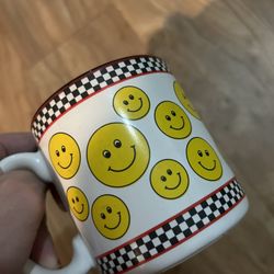 Smiley Face Mug 