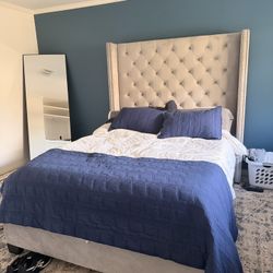 Queen Size Plush Bed Frame