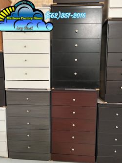 Five drawer black chest cajonera Comoda compressed