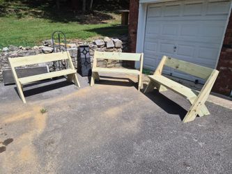 Leopold benches