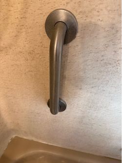 Bathtub grab bars lot