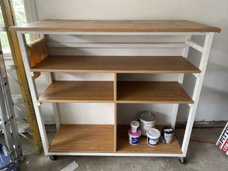 Tool Stowing Table With Wheels