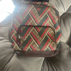 Gucci GG Supreme Canvas Chevron Print Backpack 