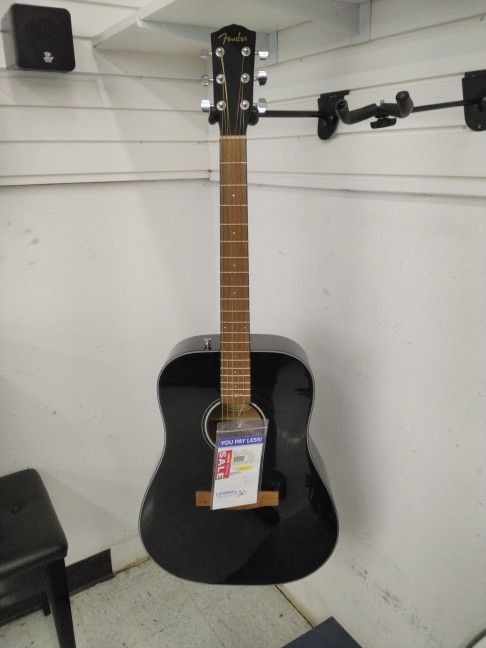 Fender Acoustic GUITAR