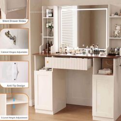 43.3" Dressing Table, Vanity Desk with 3 Lighting Modes Adjustable Brightness and Mirror, Makeup Vanities with Drawers and Storage. (Beige