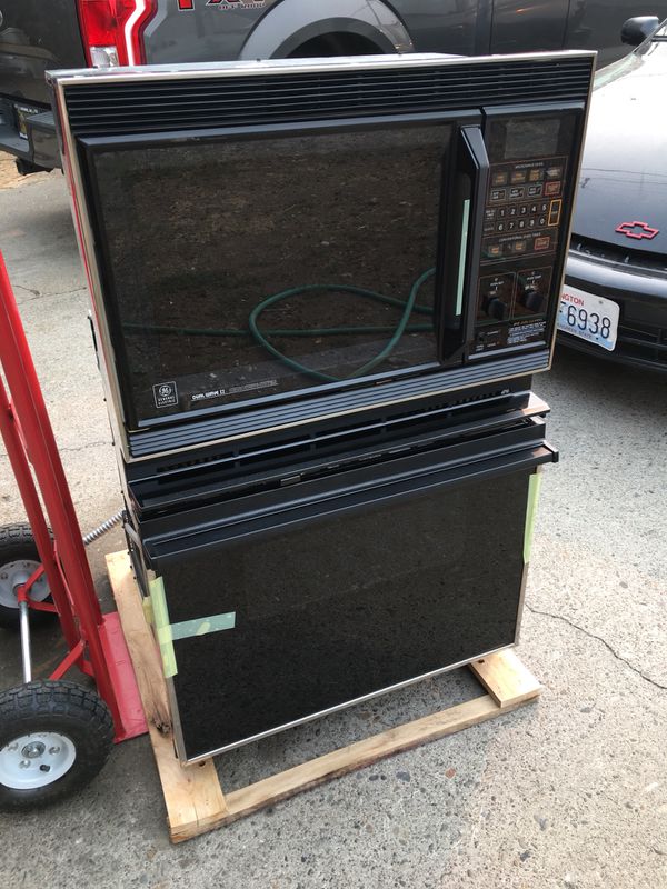Brand New “ Vintage” GE Double Wall oven/ Microwave combo for Sale in