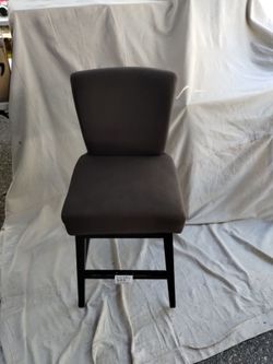 Swivel Bar Stool