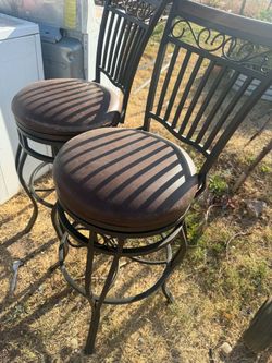 Bar chairs