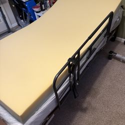 Patient Lift, Hospital Bed & 2 Wheelchairs