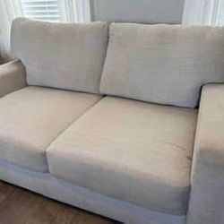 Loveseat & Ottoman 